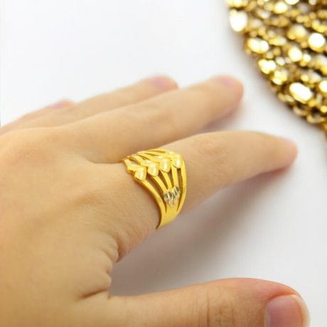 14 Ayar Altın Modern Tasarımlı Yüzük